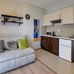 Rentplanet - Kosciuszki Apartment